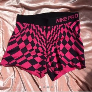 Nike pros shorts
